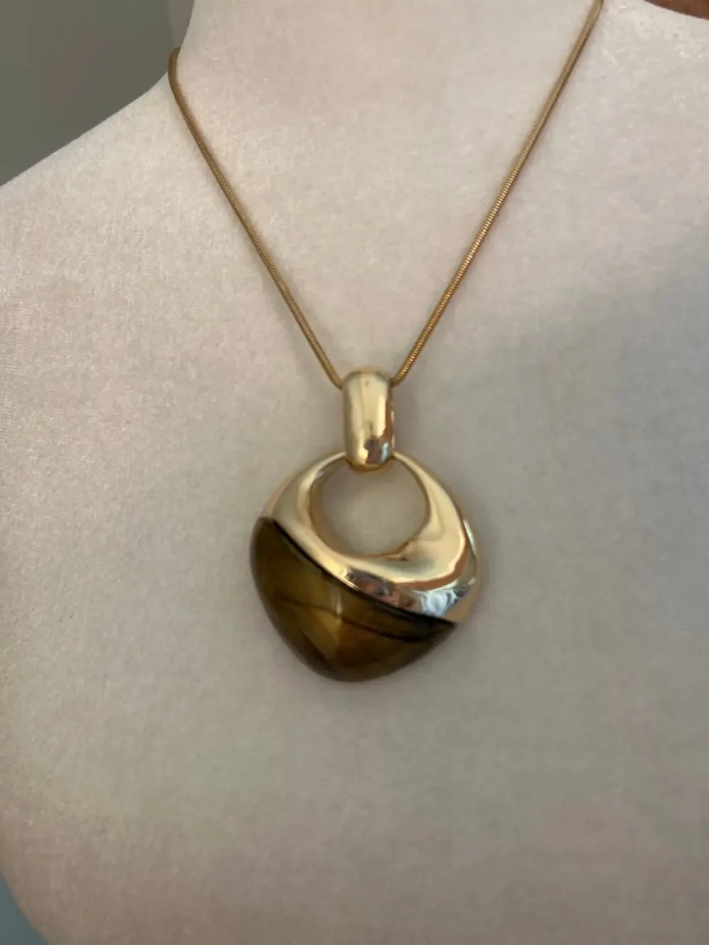 Open Edit from Nordstrom tigers eye and gold pendant necklace NWT